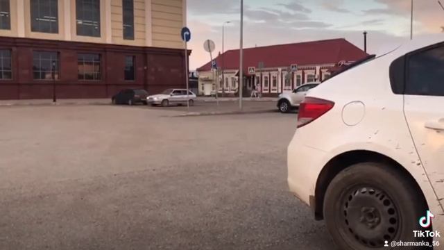 ГРОМКИЙ ФРОНТ | ВАЛИМ ПО ГОРОДУ смотреть онлайн