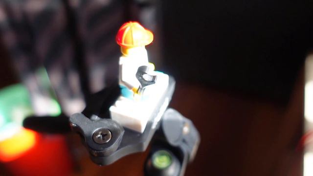 I Built a Mechanical Digital Camera With a Nipkow Disk смотреть онлайн