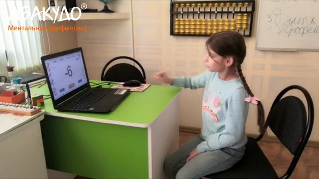 Ярослава 9 лет Большой брат 0,5 сек+стих смотреть онлайн