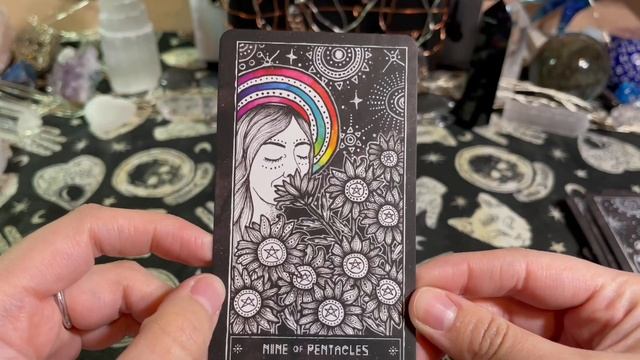 ??The Cosmic Visions Tarot?? | Unboxing | 1st Impressions & Deck FlipThru смотреть онлайн