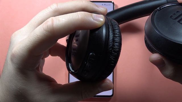 JBL Tune 525BT: FIX Keep Disconnecting Problem - JBL Bluetooth Headphones Tutorial #jbl смотреть онлайн