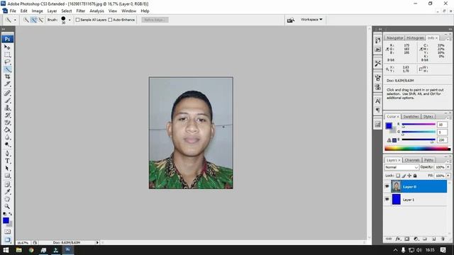 Cara Mengubah Warna Backgound Foto Dengan Photoshop CS3 смотреть онлайн