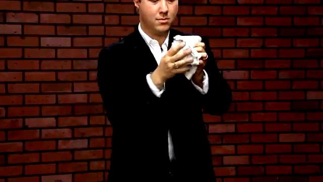 Torn and Restored Newspaper Illusion USA Magic Tricks смотреть онлайн