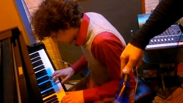 Misty (swanee whistle, flexitone and piano) смотреть онлайн