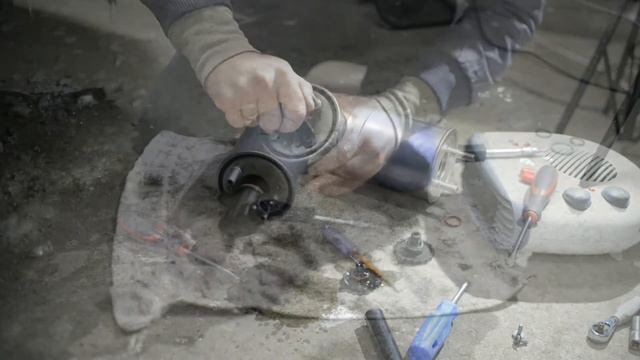 Замена топливного фильтра Renault Megane III смотреть онлайн