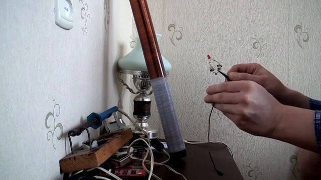 БЕСПЛАТНОЕ электричество из катушки Тесла смотреть онлайн