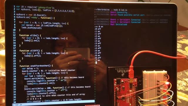 Blinky Lights with Arduino and Node.js смотреть онлайн