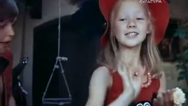 Agnetha Faltskog in the childhood (Агнета Фальтског в детстве) смотреть онлайн