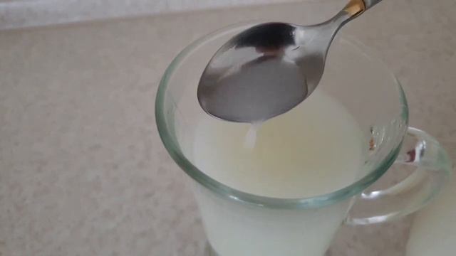 Как проверить сметану в домашних условиях. Как отличить настоящую сметану от подделки. смотреть онлайн