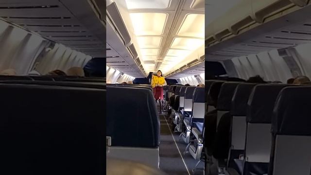 Safety demo pramugari смотреть онлайн