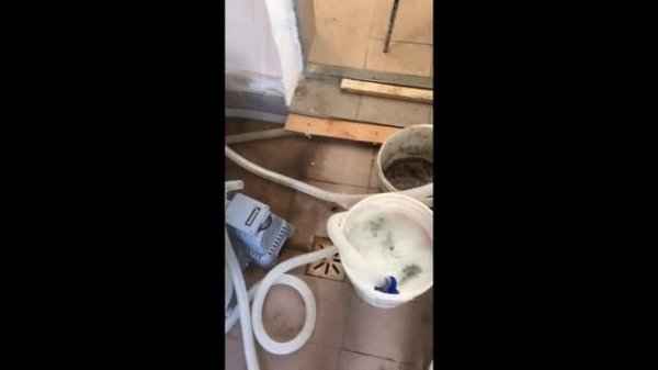 Способ очистки от накипи теплообменника бассейна pahlen