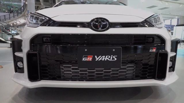 New 2020 TOYOTA GR YARIS RZ High Performance White - 新型トヨタGR ヤリス RZ ハイパフォーマンス 2020年モデル