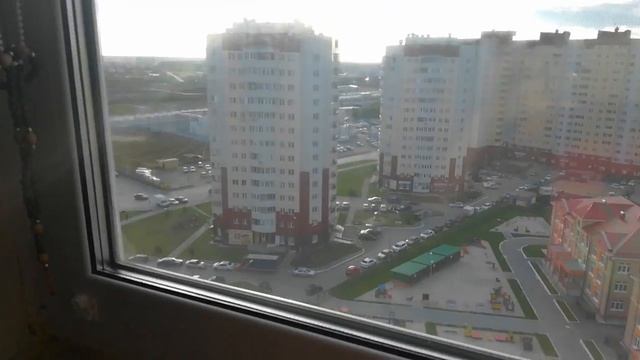 Мою все окна салфеткой для стекла. Без разводов и только с водой смотреть онлайн