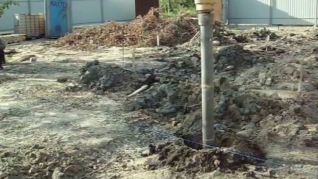 #ямобур на базе мини экскаватора - бурение грунта (глина) под фундамент Комарово,Репино,солнечное смотреть онлайн