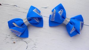 Нарядные Бантики из лент 2,5 см. на заколке. Канзаши