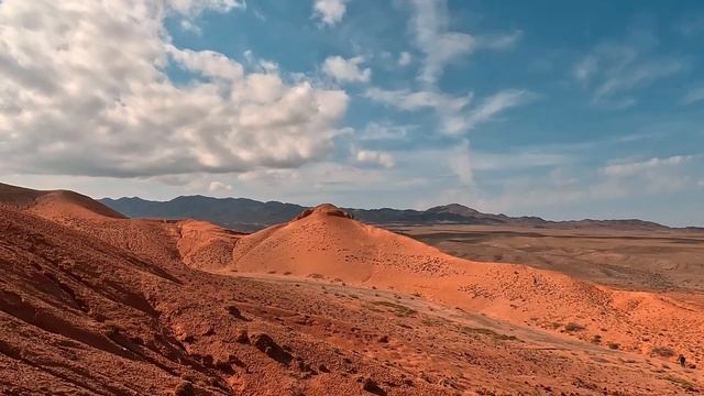Красные горы Богуты с Бласт-Туром смотреть онлайн