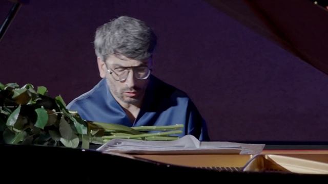 Arno Babadjanian - Vagharshapat Dance | Hayk Melikyan, piano смотреть онлайн