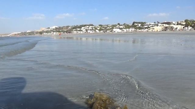 Рай в пустыне. Часть 1 - Отель Cove Rotana смотреть онлайн