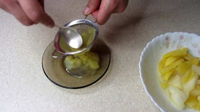 Как приготовить ЯБЛОЧНОЕ ПЮРЕ ДЛЯ ПРИКОРМА грудничка. 6 СПОСОБОВ! Как сделать пюре из яблок на зиму смотреть онлайн