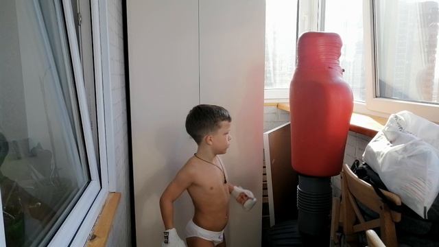Тренировка по боксу в домашних условиях смотреть онлайн
