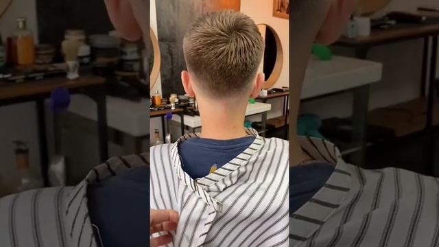 Стрижка мужская | дымчатый переход | fade | стрижка 2021 | смотреть онлайн