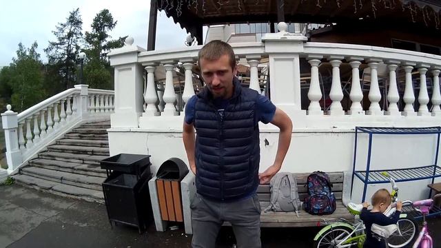 VLOG#73 - День ВМФ | первый опыт на РОЛИКАХ | Красноярск | Россия смотреть онлайн