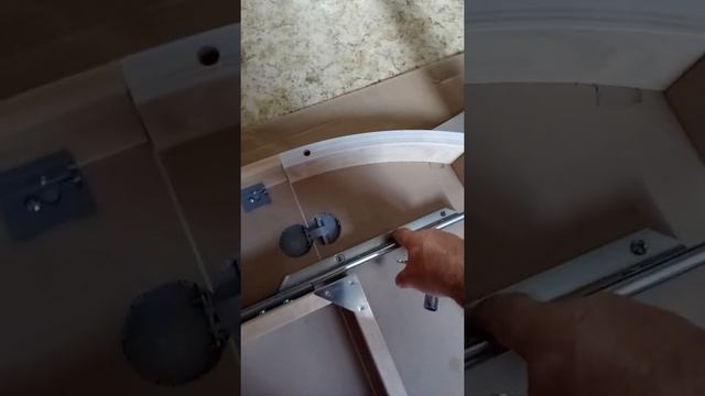 Лайфхак Собрал раздвижной кухонный стол из IKEA. смотреть онлайн