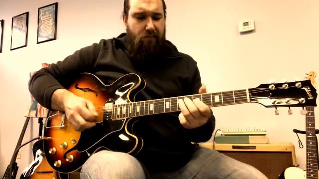 Gibson 330 & Fender Bassman смотреть онлайн