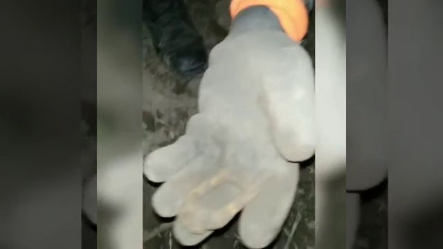 Поиск в темноте. Вечерняя прогулка с металлоискателем смотреть онлайн