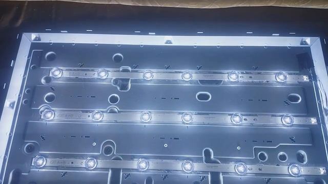 Ремонт телевизора LG - 32 LB 651 V замена подсветки. смотреть онлайн