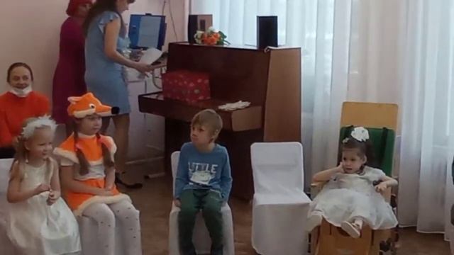 Новогодний праздник в детском саду! смотреть онлайн