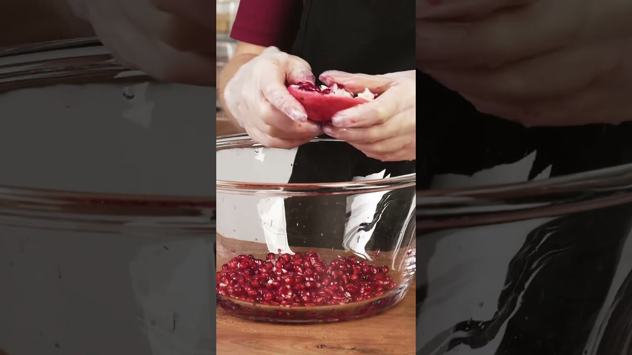 Какая соковыжималка лучше подойдёт для граната, прессовая или шнековая? Смотри полный видос смотреть онлайн