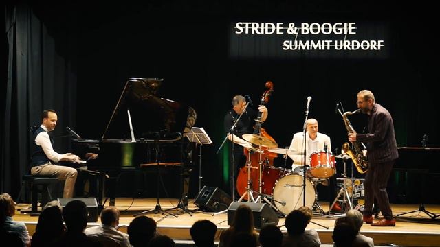 BOOGIE WOOGIE WITH SAX