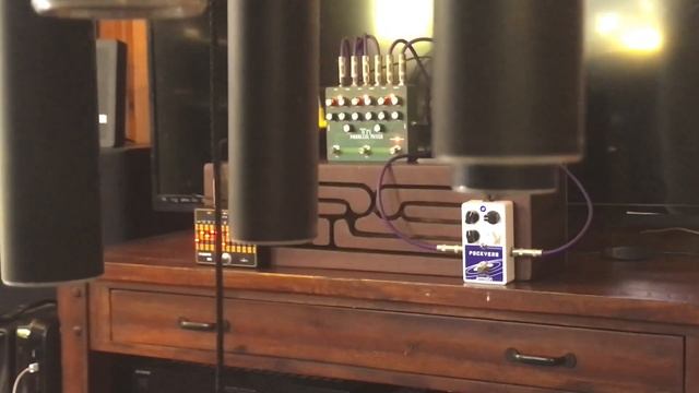 30 minutes of Wind Chimes and Wooden Drum through Effects Pedals смотреть онлайн