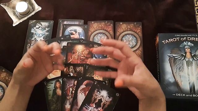 БОИТСЯ ЛИ ВАС ПОТЕРЯТЬ ВАШ ЛЮБИМЫЙ ЧЕЛОВЕК. ОНЛАЙН ГАДАНИЕ. смотреть онлайн