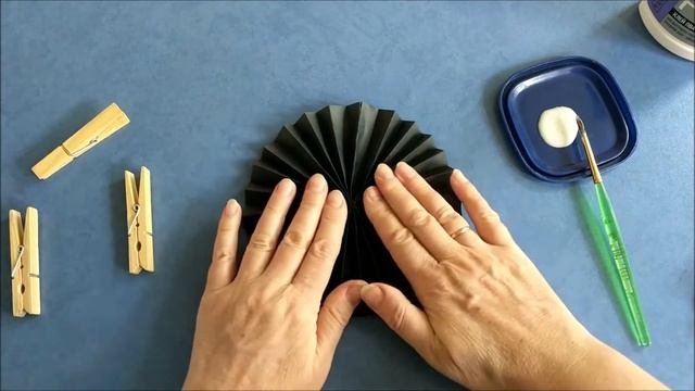 Кот из бумаги | Легкая поделка на Хэллоуин | Easy Halloween Craft | Accordion paper cat смотреть онлайн