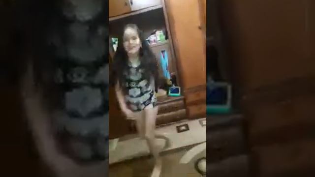 Я станцевала под песню "Тироль,, смотреть онлайн