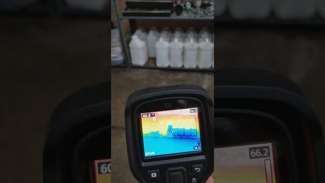 Flir E8 Infrared Camera Demo Checking Tank Levels смотреть онлайн