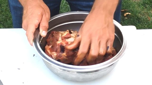 Говядина в ТАНДЫРЕ. Очень сочное и мягкое мясо. #мясовтандыре #сочнаяговядина смотреть онлайн