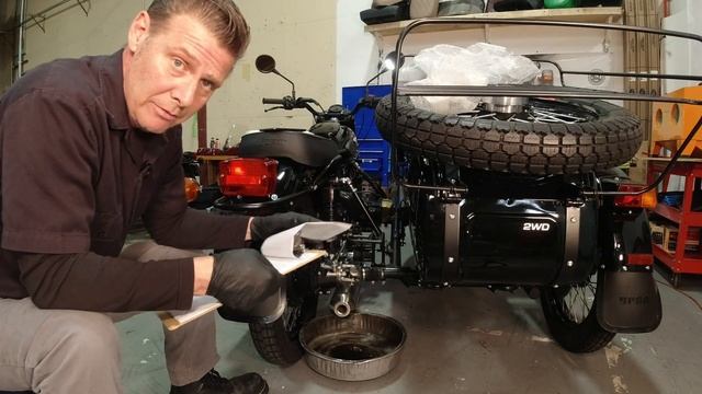 URAL How-To - Spring Service Oil & Filters Part 2 смотреть онлайн