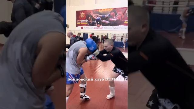 Бойцовский клуб DEMIR.BY Реальная система ведения поединка в стиле МУАЙТАЙ смотреть онлайн