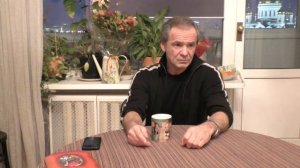 Ну этот, со скрипучим голосом / Дмитрий Полонский о дубляже