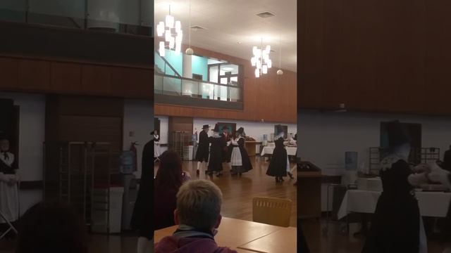 Traditional Welsh dance смотреть онлайн