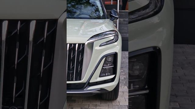 Сегодня прошла Российская премьера #Hongqi #HS3 :) классный конкурент #exeed #lx 👍 shorts #short #d