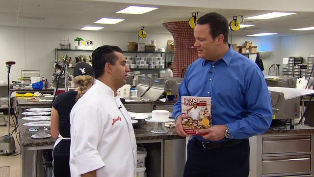 Cake Boss, Buddy Valastro & David Venable Talk Baking смотреть онлайн