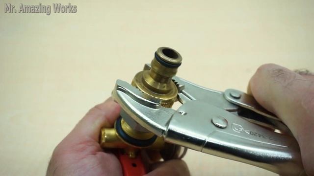 GENIUS DIY IDEA FIRE EXTINGUISHER смотреть онлайн