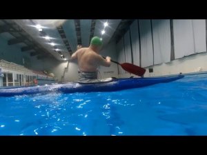 Эскимос на каноэ