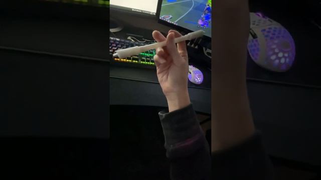 TWISTED SONIC TUTORIAL (pen spinning basic) смотреть онлайн