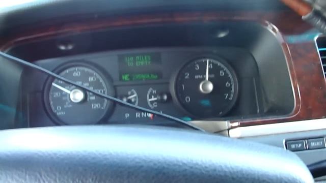 2007 Lincoln Town Car Executive L 0-60 mph/0-100 kmph ACCELERATION смотреть онлайн