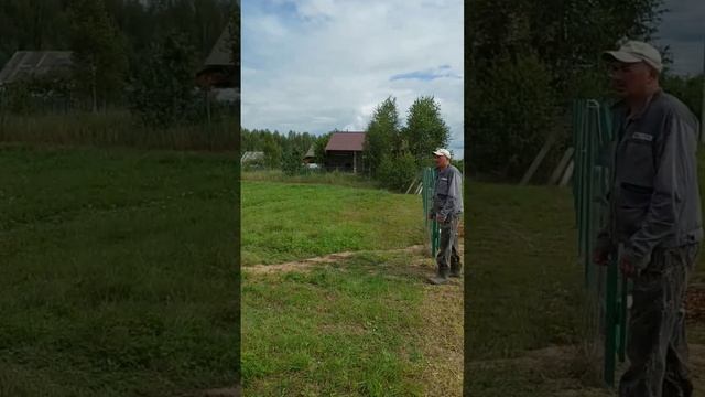 завезли песок и щебень для отмостки и стяжки в доме